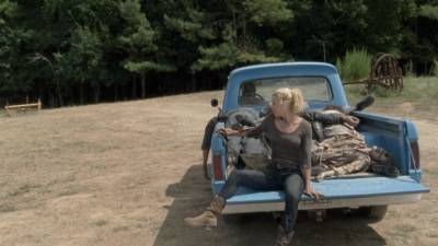 twd2x08_0424.jpg