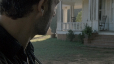 twd2x08_0506.jpg