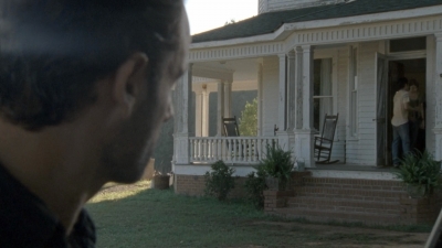 twd2x08_0507.jpg