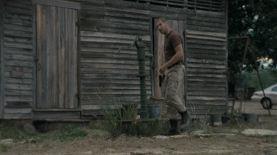 twd2x08_0534.jpg