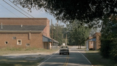 twd2x08_0614.jpg