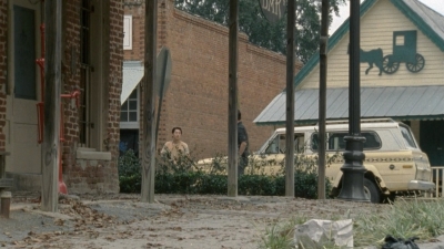 twd2x08_0670.jpg