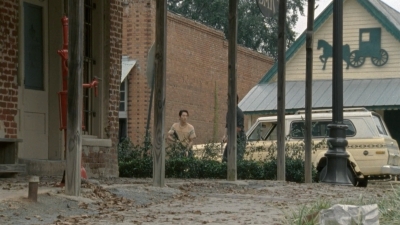 twd2x08_0671.jpg