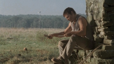 twd2x08_0719.jpg