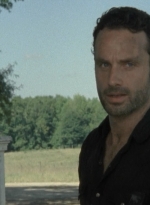 twd2x08_0067.jpg