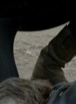 twd2x08_0108.jpg