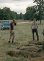 twd2x08_0309.jpg