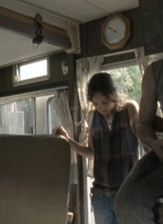 twd2x08_0315.jpg