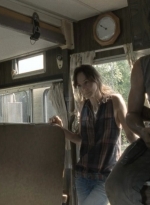 twd2x08_0316.jpg