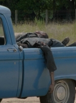 twd2x08_0420.jpg