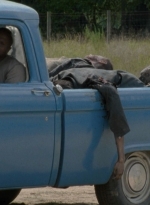 twd2x08_0422.jpg