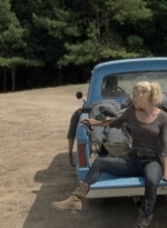 twd2x08_0424.jpg