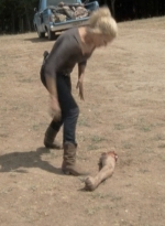 twd2x08_0430.jpg