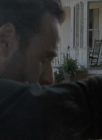 twd2x08_0516.jpg