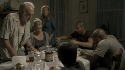 twd2x09_0118.jpg