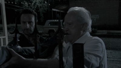 twd2x09_0416.jpg