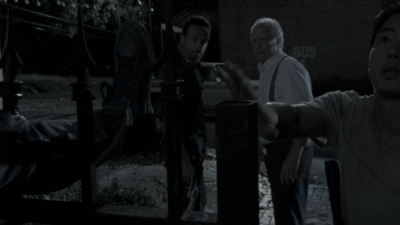 twd2x09_0423.jpg