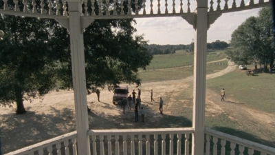 twd2x09_0839.jpg