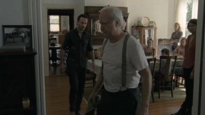 twd2x09_0878.jpg