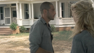 twd2x09_0980.jpg