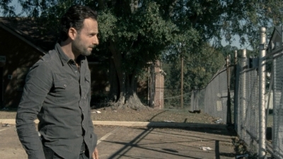 twd2x10_0311.jpg