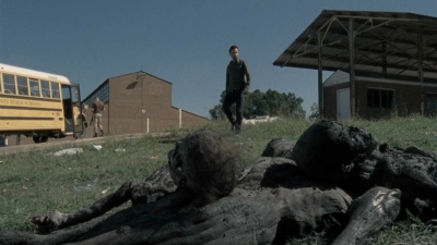 twd2x10_0363.jpg