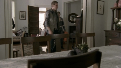 twd2x12_0233.jpg