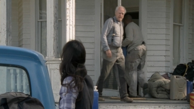 twd2x12_0251.jpg