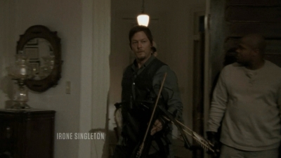 twd2x13_0085.jpg