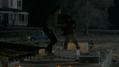 twd2x13_0266.jpg