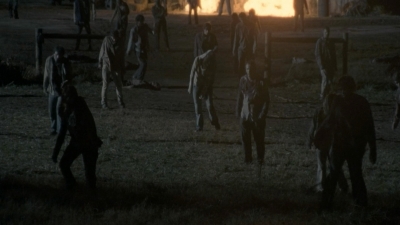 twd2x13_0386.jpg