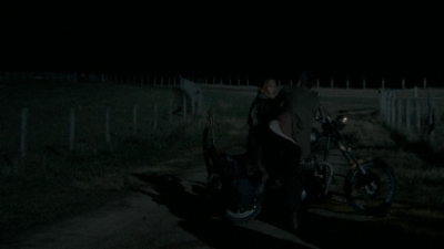 twd2x13_0426.jpg