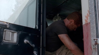 Click to view full size image
==============
twd0505-2280.jpg twd0505-2280.jpg