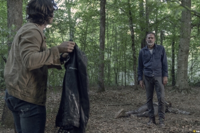 the-walking-dead-s10e05-what-it-always-is-029.jpg