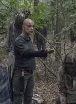 the-walking-dead-s10e05-what-it-always-is-035.jpg