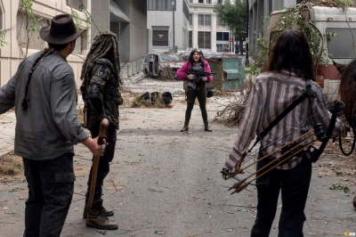 the-walking-dead-s10e14-look-at-the-flowers-034.jpg