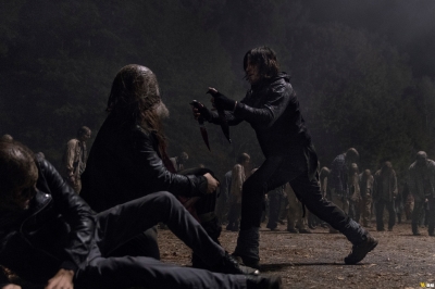 the-walking-dead-s10e16-a-certaim-doom-050.jpg