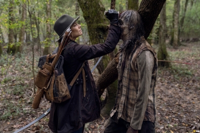 the-walking-dead-s10e17-home-sweet-home-012.jpg