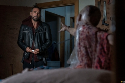 the-walking-dead-s10e22-heres-negan-055.jpg