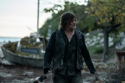 the-walking-dead-daryl-dixon-s01e01-lame-perdue-047.jpg