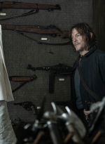 the-walking-dead-daryl-dixon-s01e01-lame-perdue-078.jpg