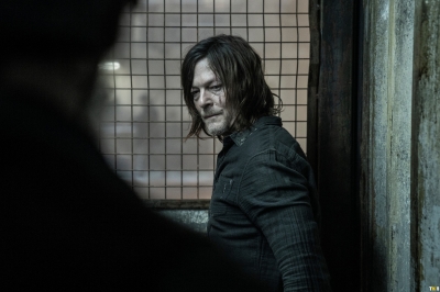 the-walking-dead-daryl-dixon-s01e05-deux-amours-028.jpg