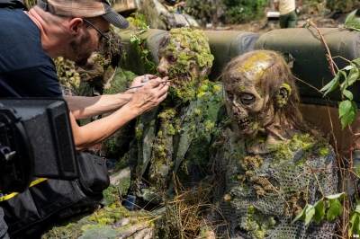 twd-world-beyond-s01e01-brave-bastidores-004.jpg